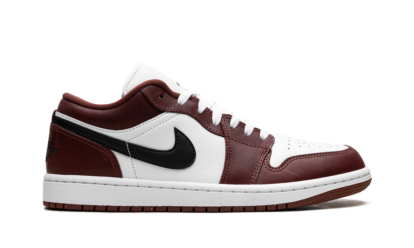 Jordan 1 Low SE "Dark Pony"