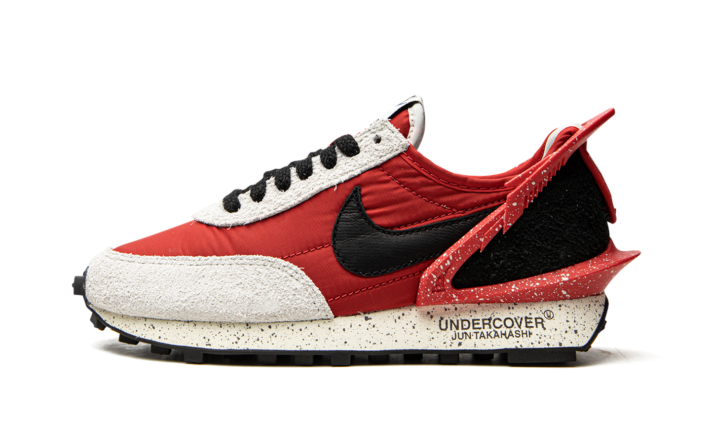 DAYBREAK UNDERCOVER MNS WMNS "University Red"
