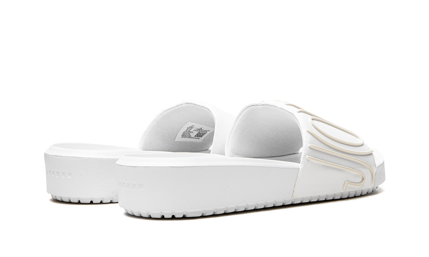 AIR JORDAN NOLA SLIDE WMNS "Triple White"