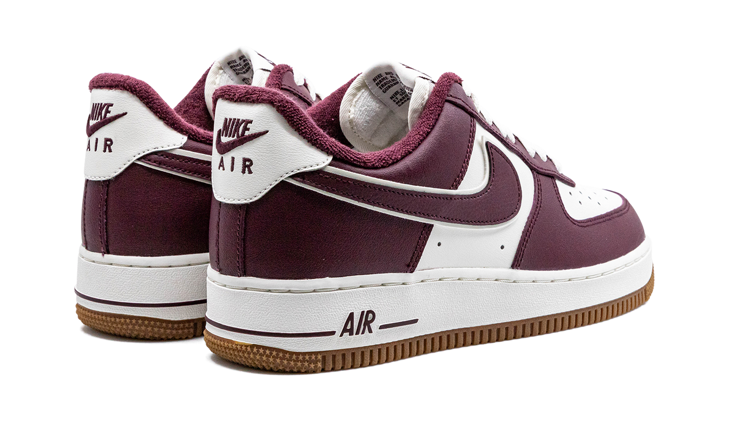 Air Force 1 Low "College Pack - Night Maroon"