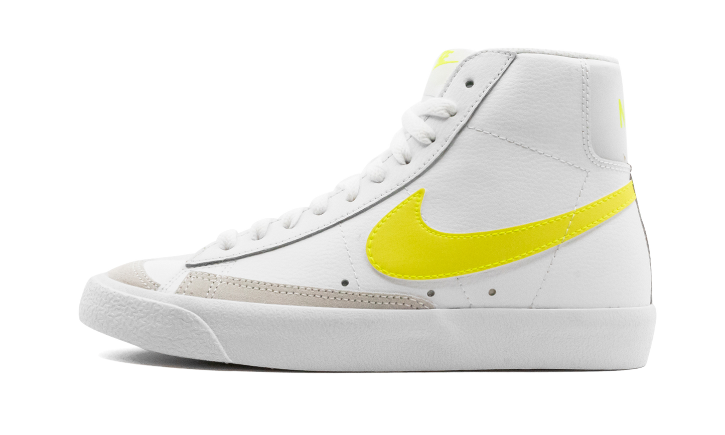 BLAZER MID '77 WMNS "Lemon Venom"