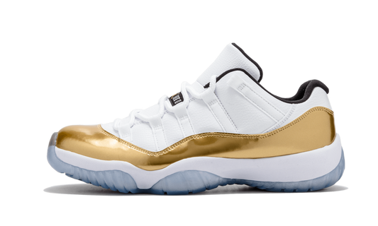 Air Jordan 11 Retro Low "Closing Ceremony"