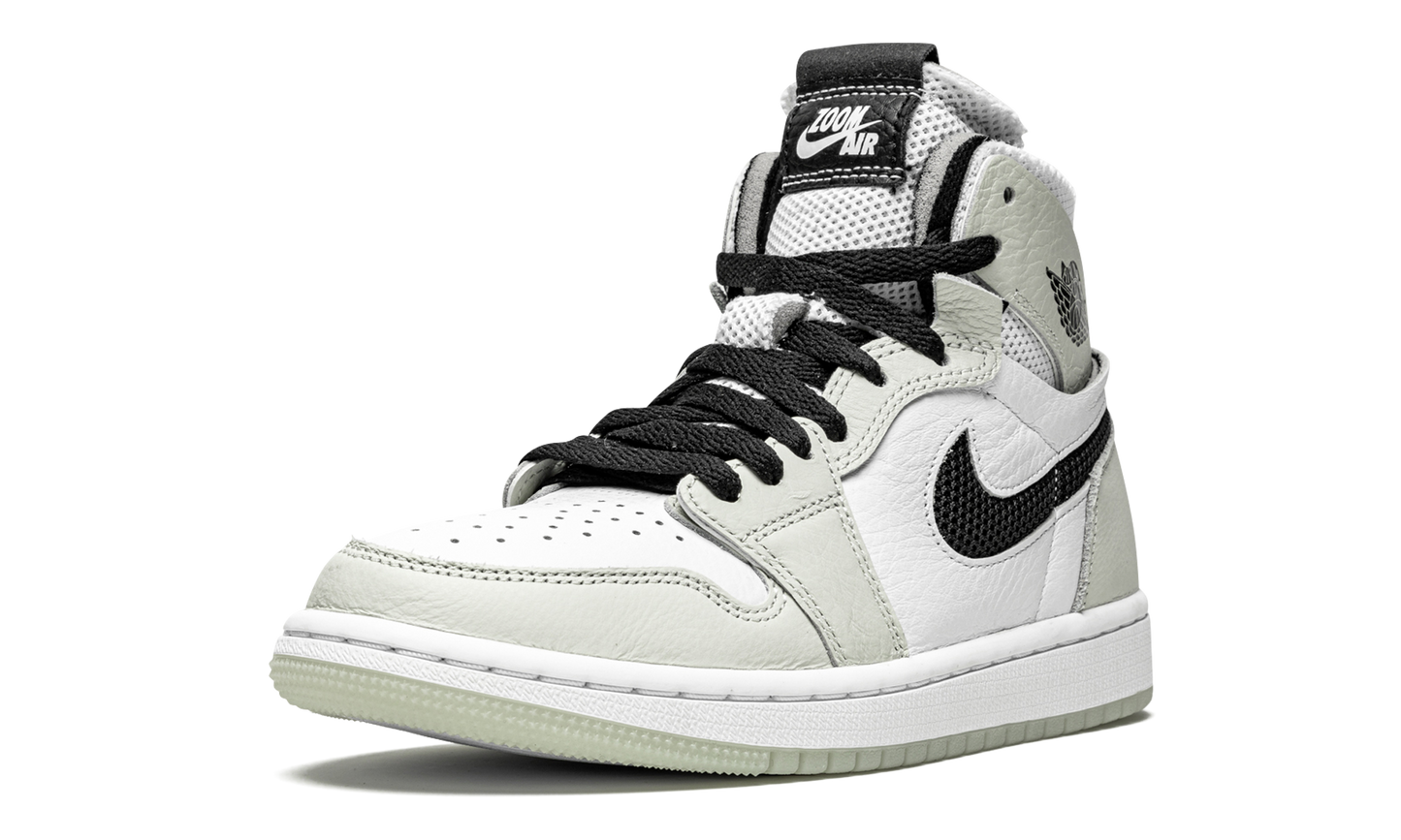 AIR JORDAN 1 ZOOM CMFT WMNS "Light Bone"