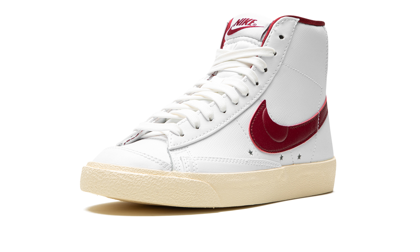 BLAZER MID '77 WMNS "Just Do it"