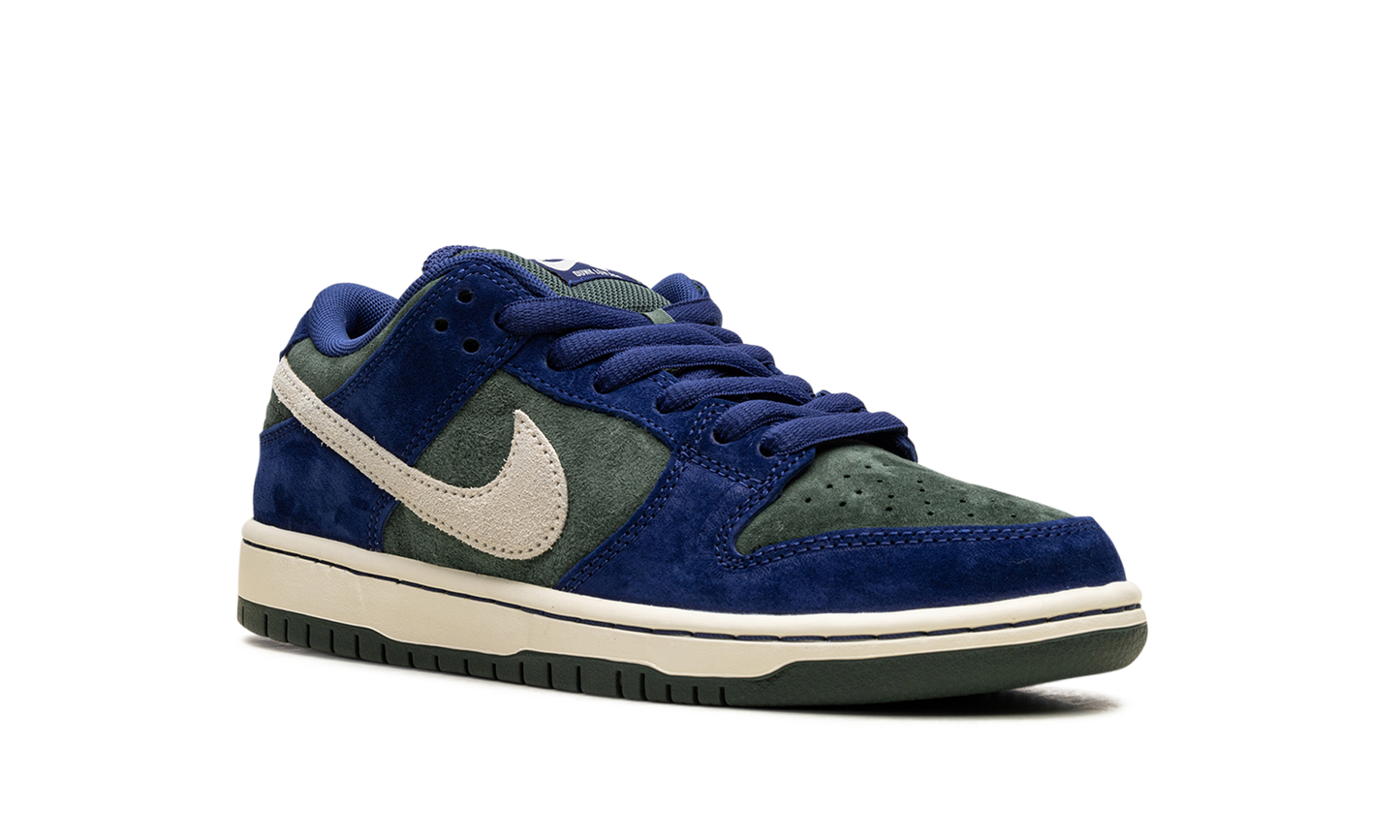 SB Dunk "Deep Royal Blue"