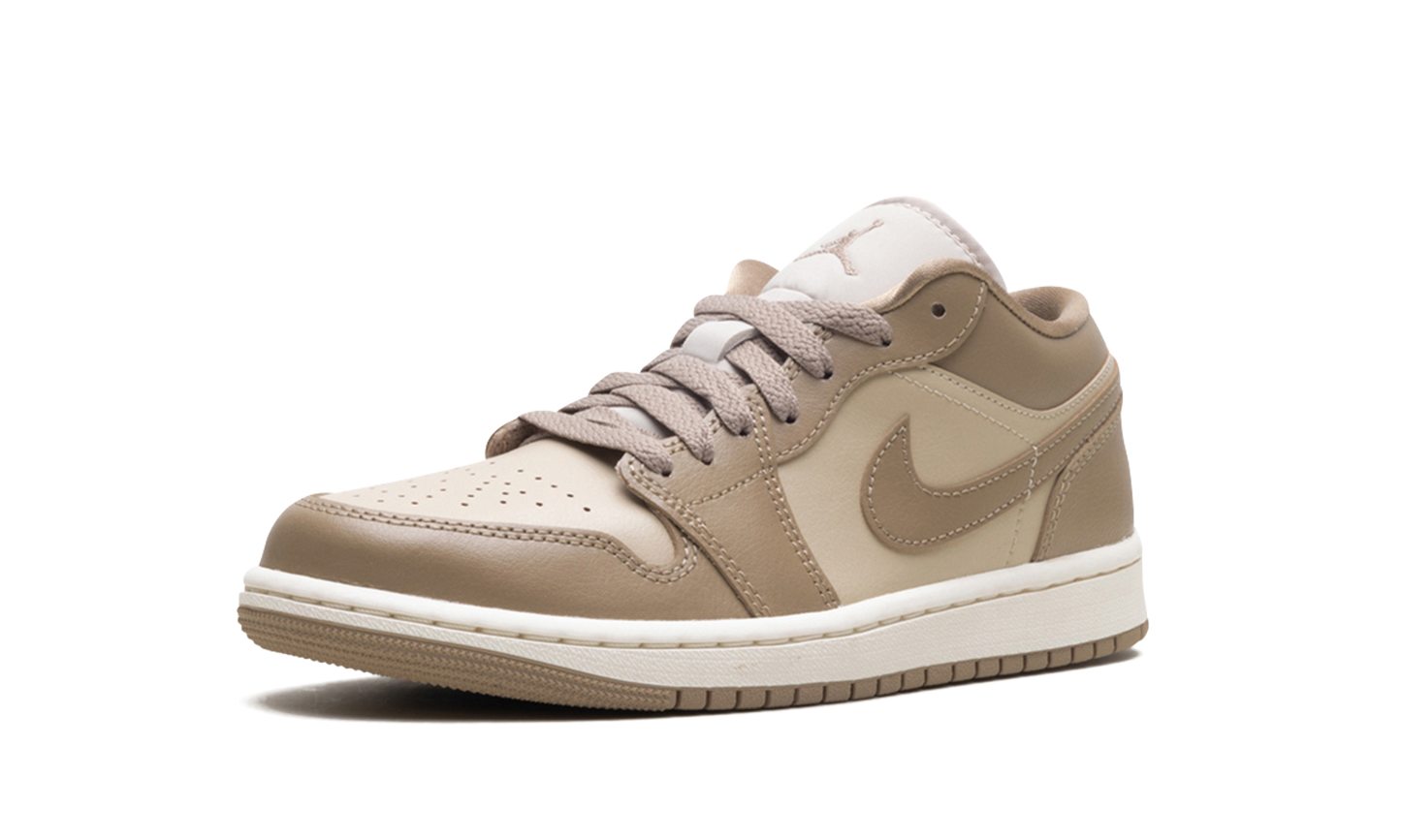 Jordan 1 Low WMNS "Rattan Sail Desert Camo"