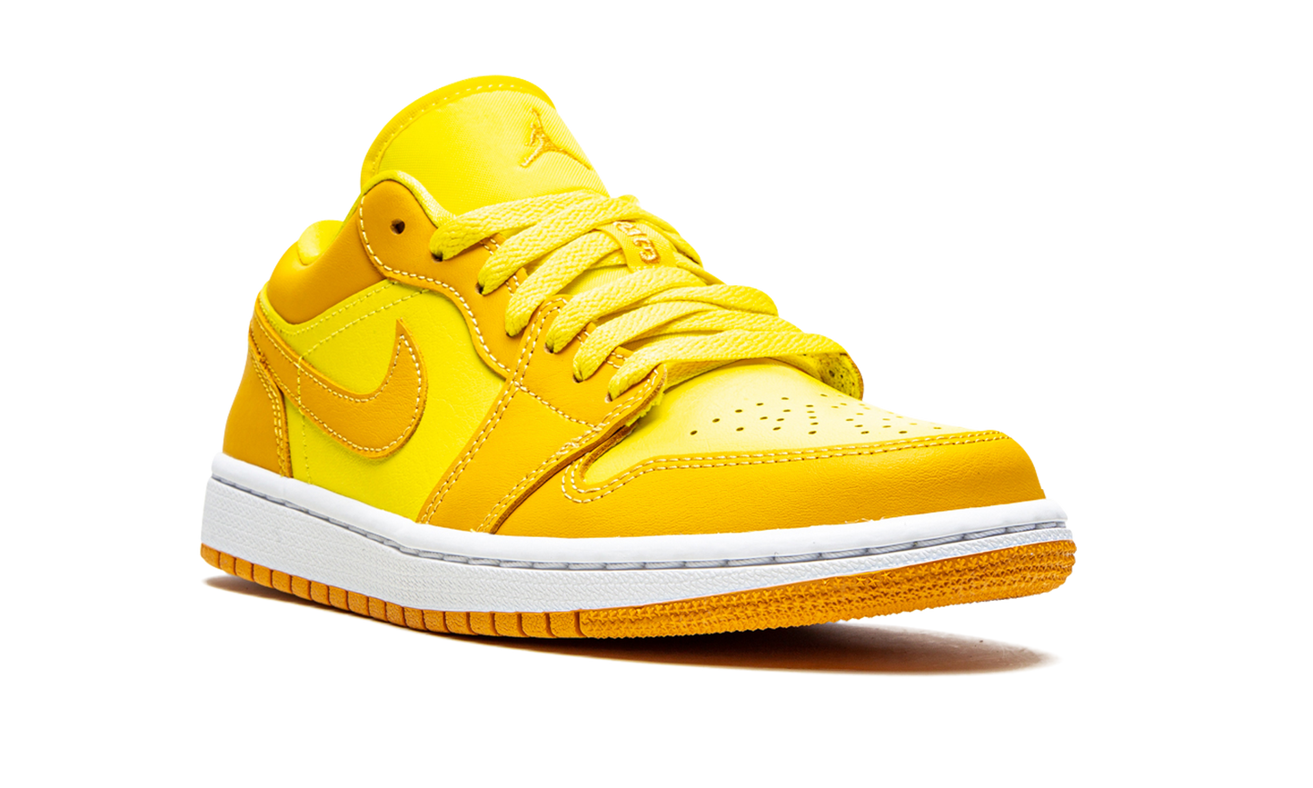 AIR JORDAN 1 LO WMNS "Yellow Strike"