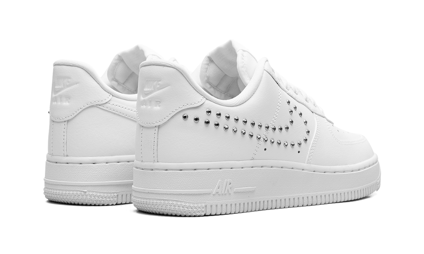 AIR FORCE 1 LO WMNS "White / Metallic Silver"