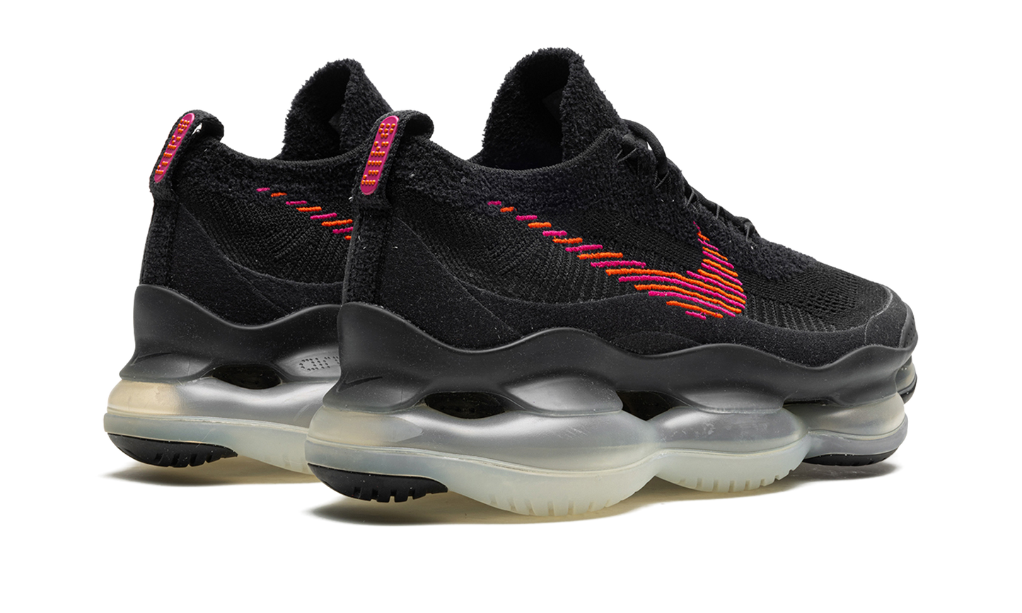 Air Max Scorpion "Black Fireberry"