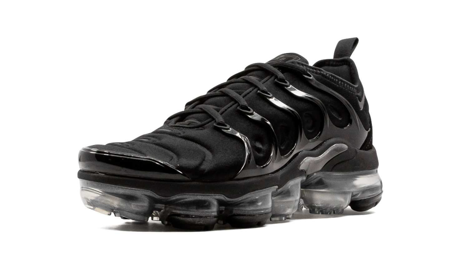 AIR VAPORMAX PLUS WMNS "Triple Black"