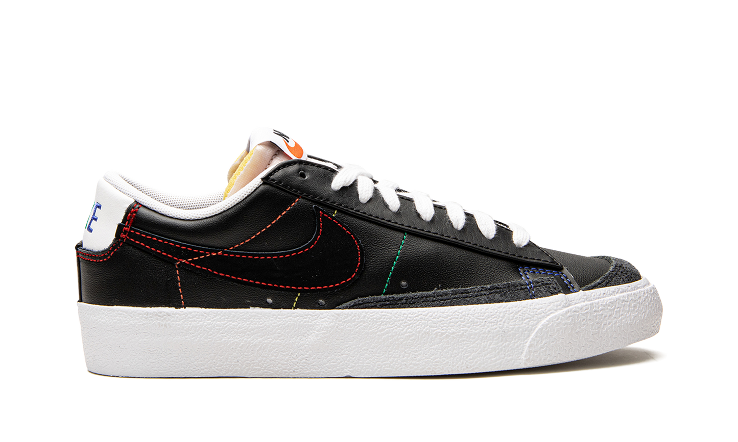 BLAZER LO 77 MNS WMNS "Multicolor Stitch"