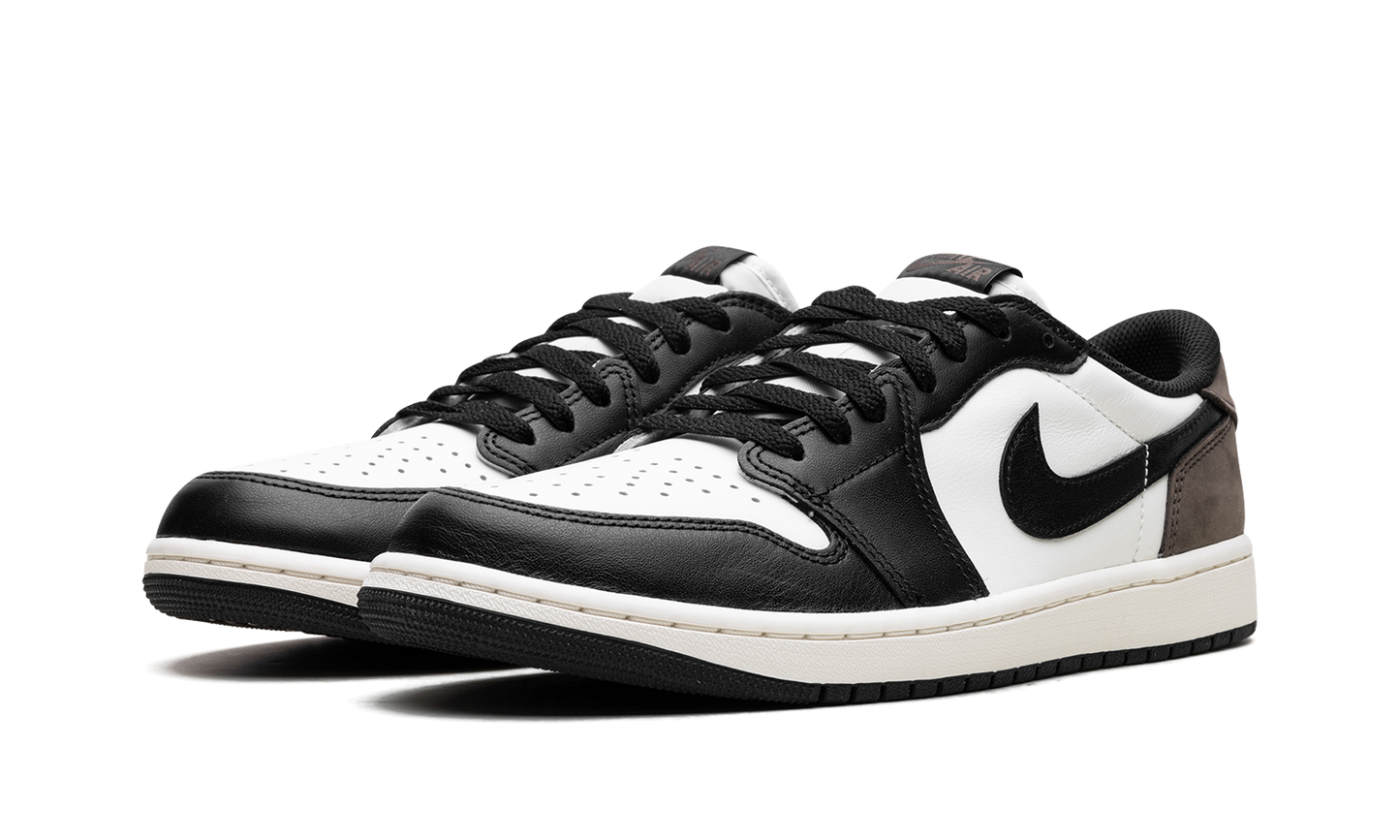 Air Jordan 1 Low OG "Mocha"