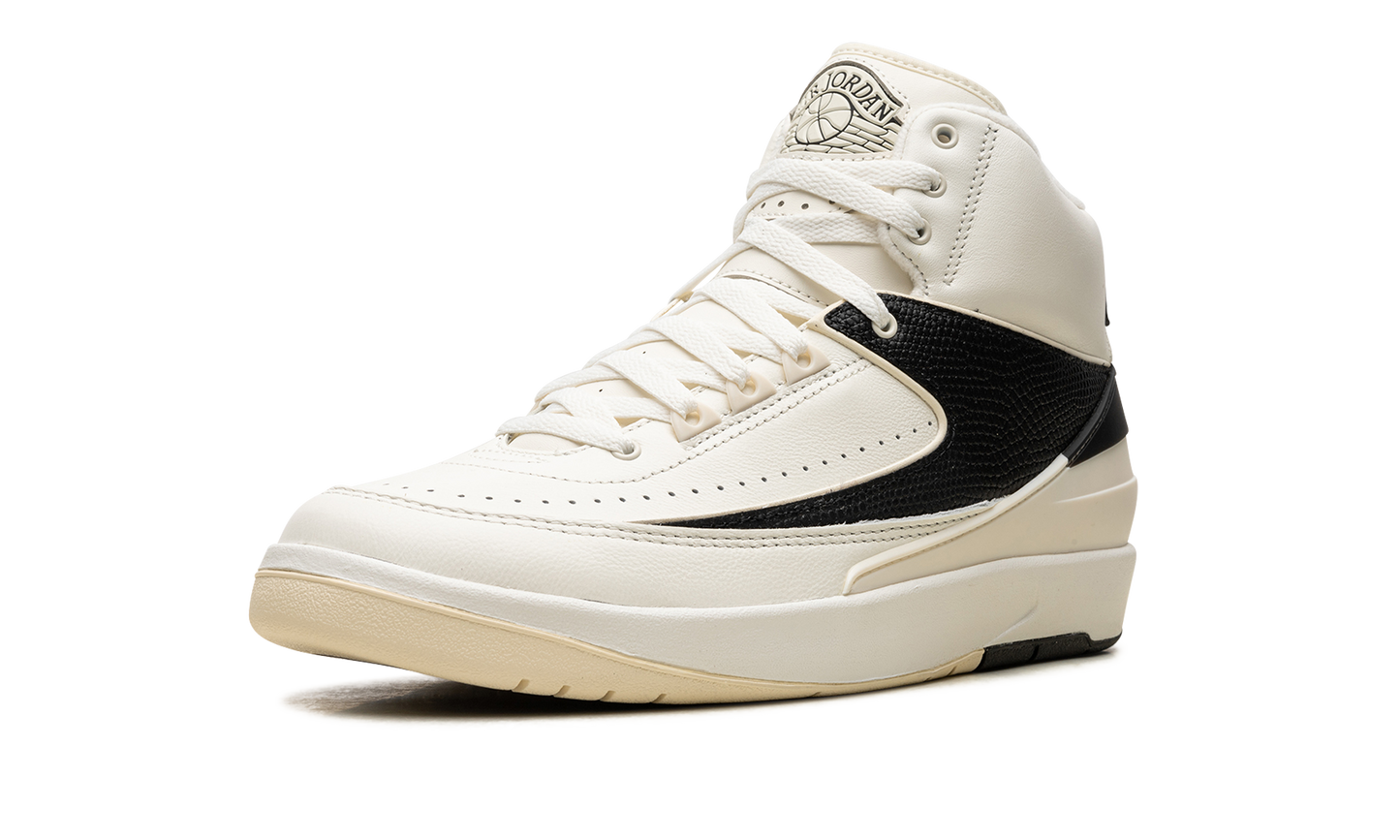Jordan 2 Retro WMNS "Sail Black"