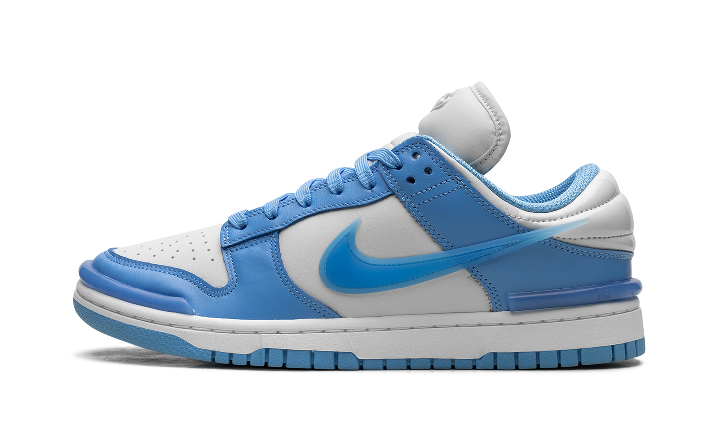 DUNK LO TIST WMNS "University Blue"