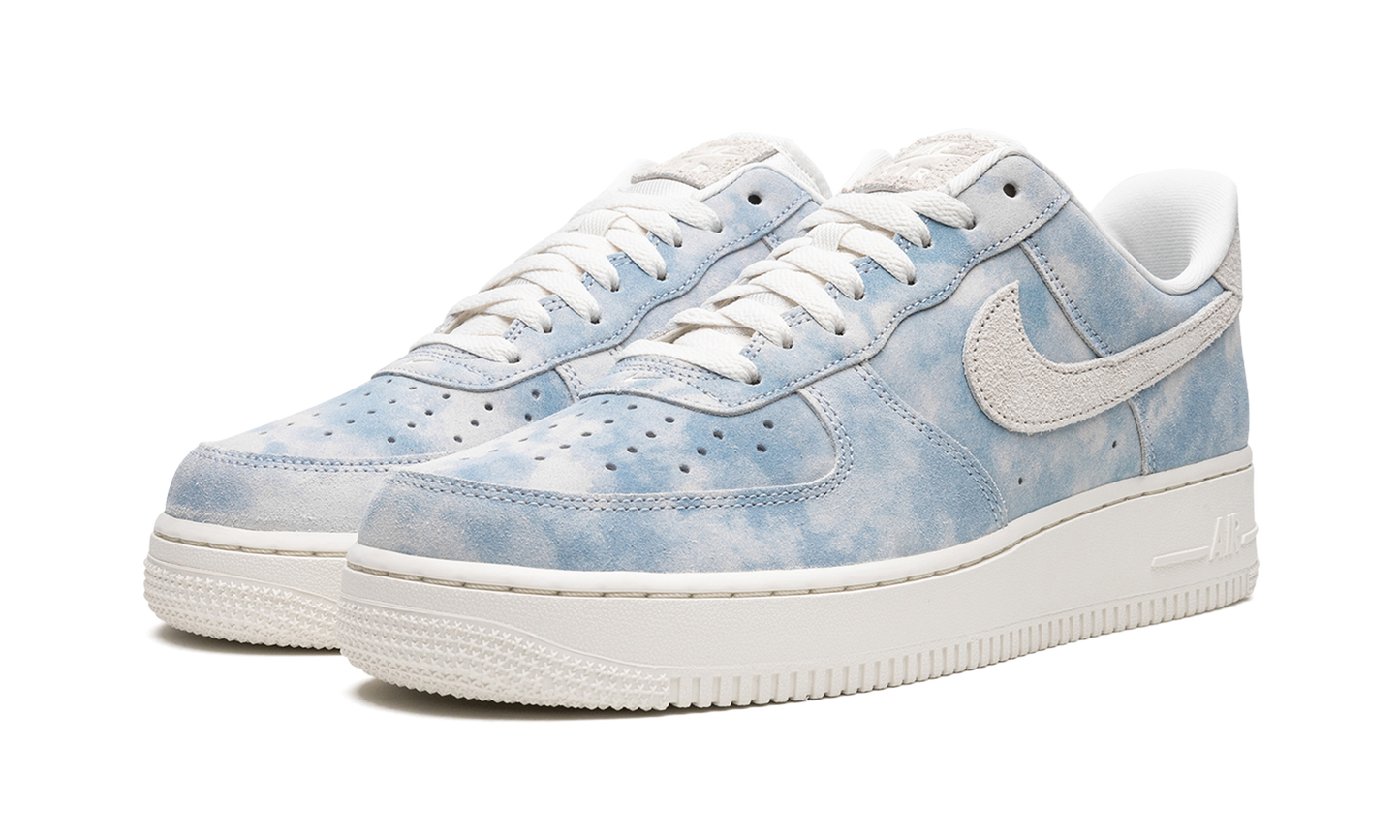 AIR FORCE 1 LO SE MNS WMNS "Clouds"