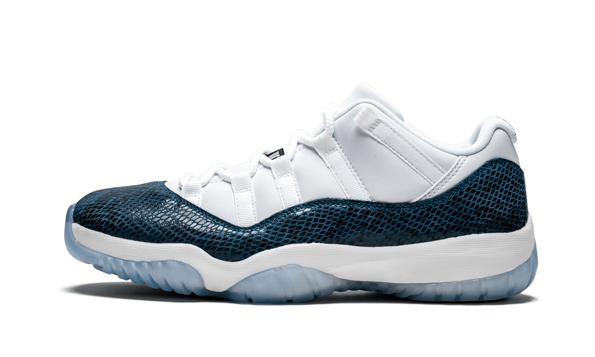 Air Jordan 11 Retro Low LE "Blue Snakeskin"