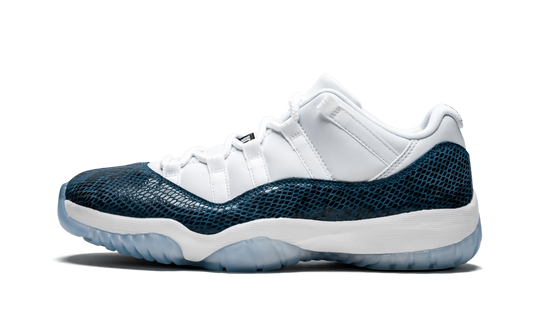 Air Jordan 11 Retro Low LE "Blue Snakeskin"