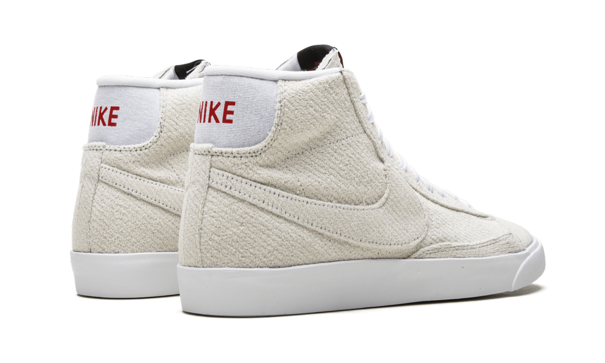 Blazer Mid QS UD "Stranger Things - Upside Down"