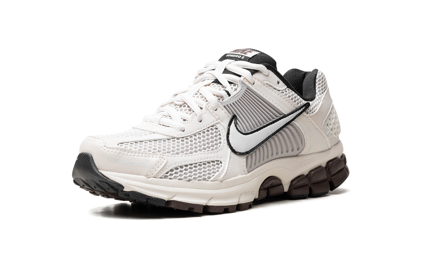 Air Zoom Vomero 5 WMNS "Phantom"