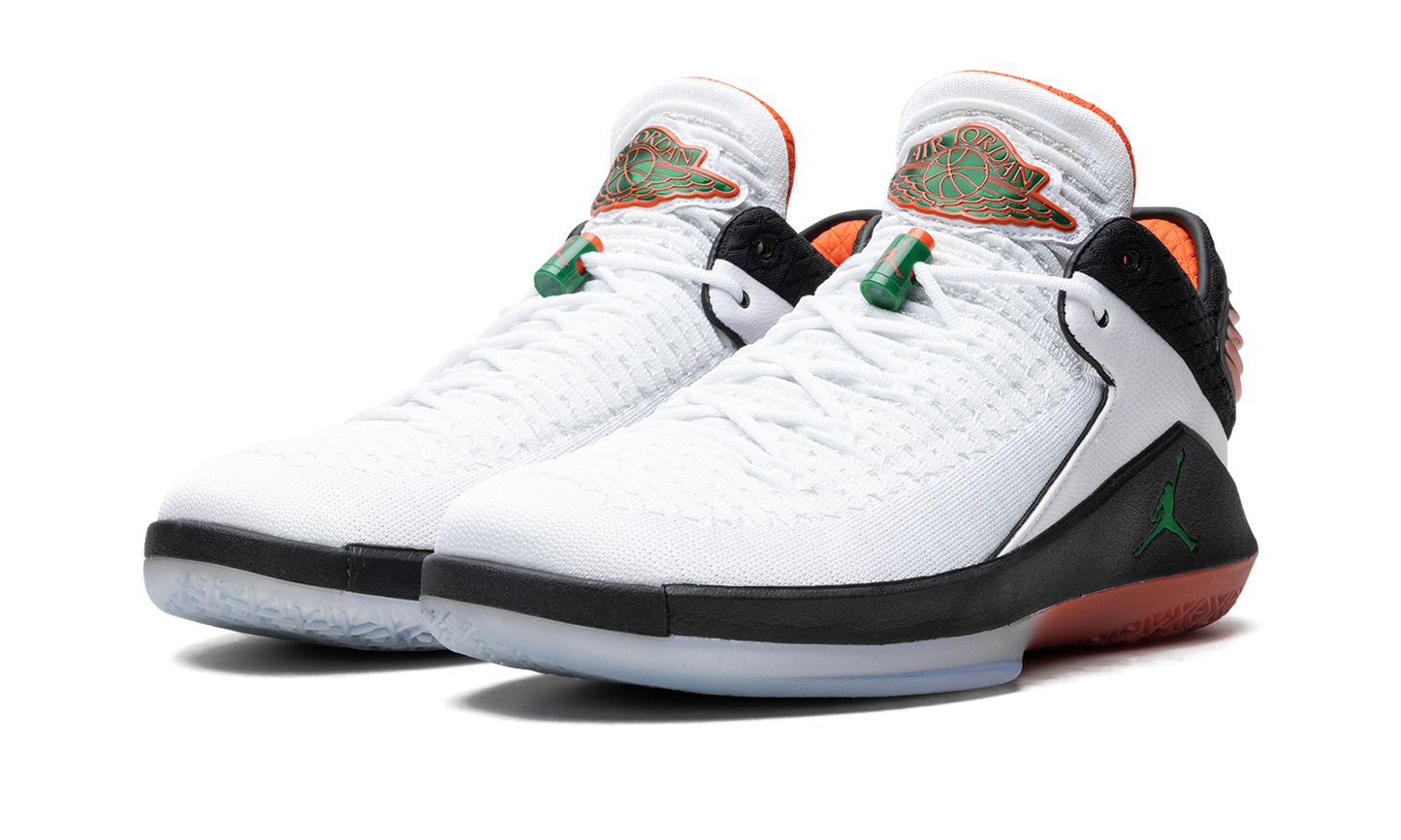 Air Jordan XXXII Low "Like Mike Gatorade"