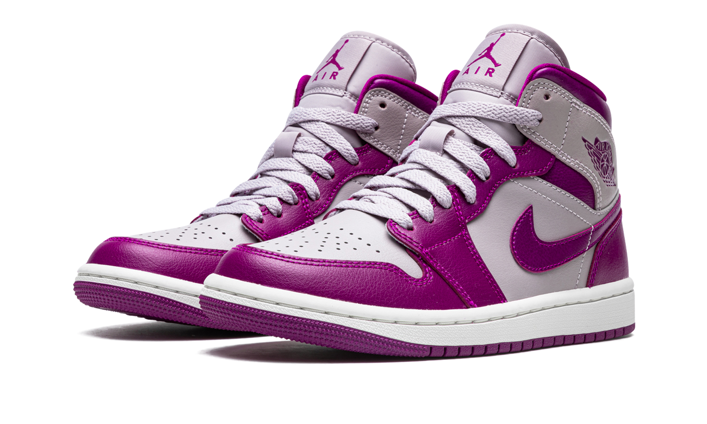 AIR JORDAN 1 MID WMNS "Magenta"