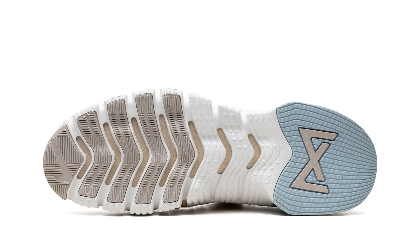 FREE METCON 5 WMNS "Sanddrift"