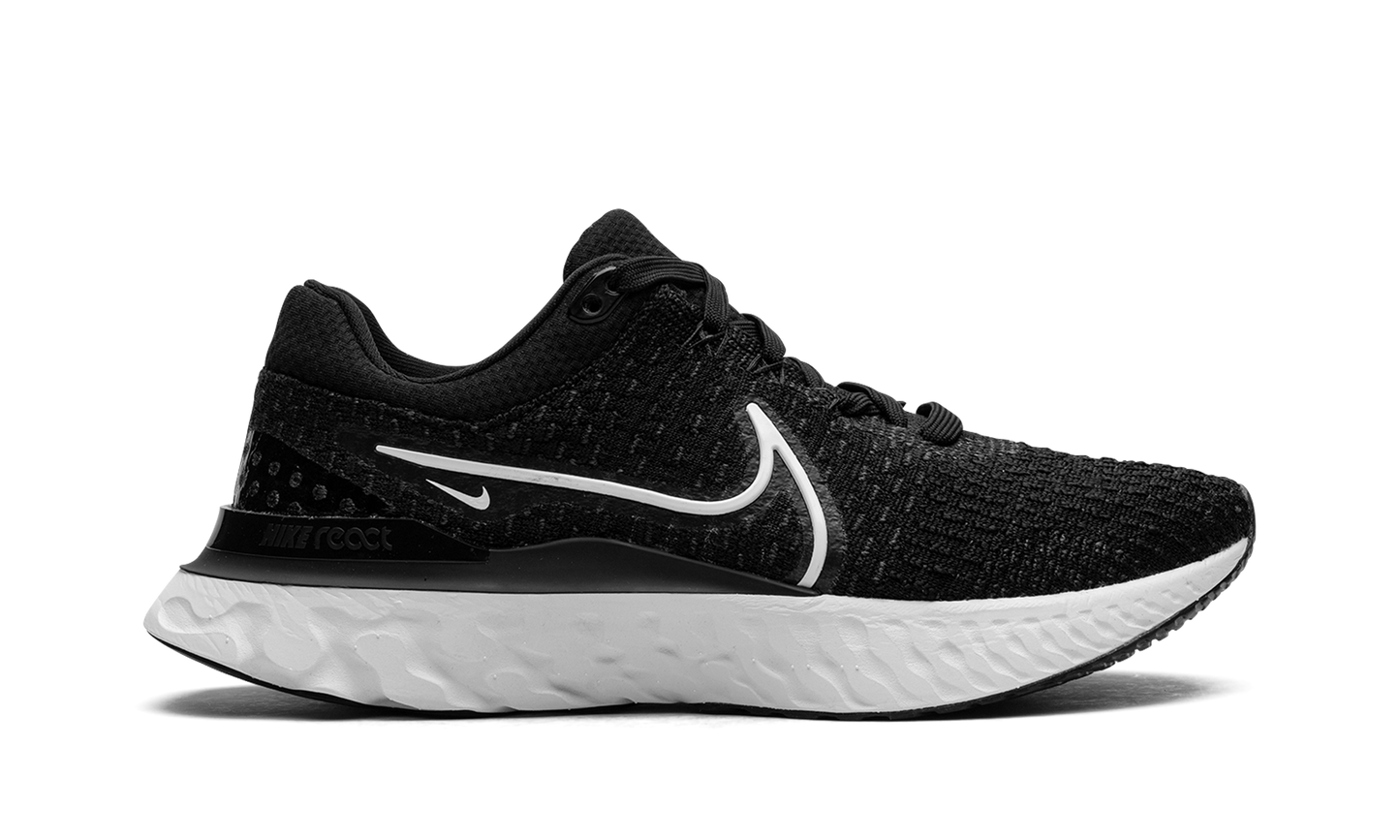 REACT INFINITY RUN FK 3 WMNS "Black / White"