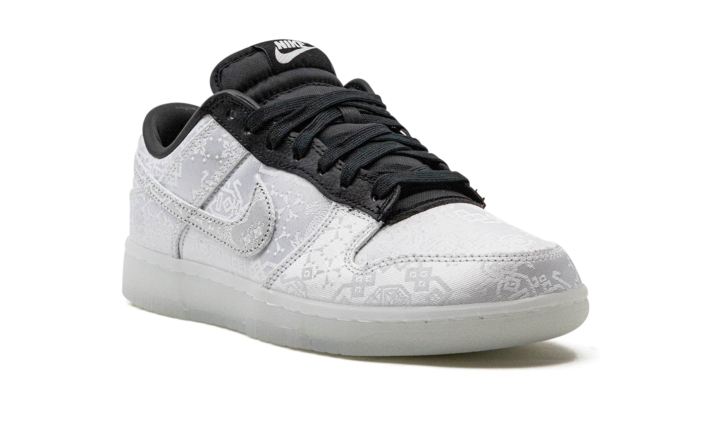 Dunk Low "Fragment Design - Clot"