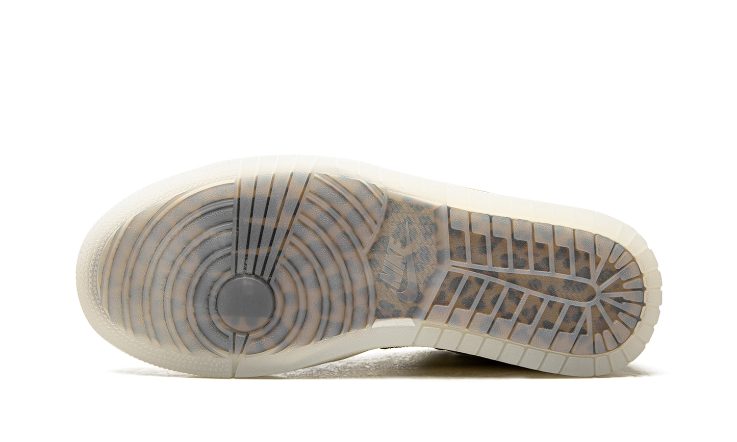 AIR JORDAN 1 LO WMNS "SNKRS Day"