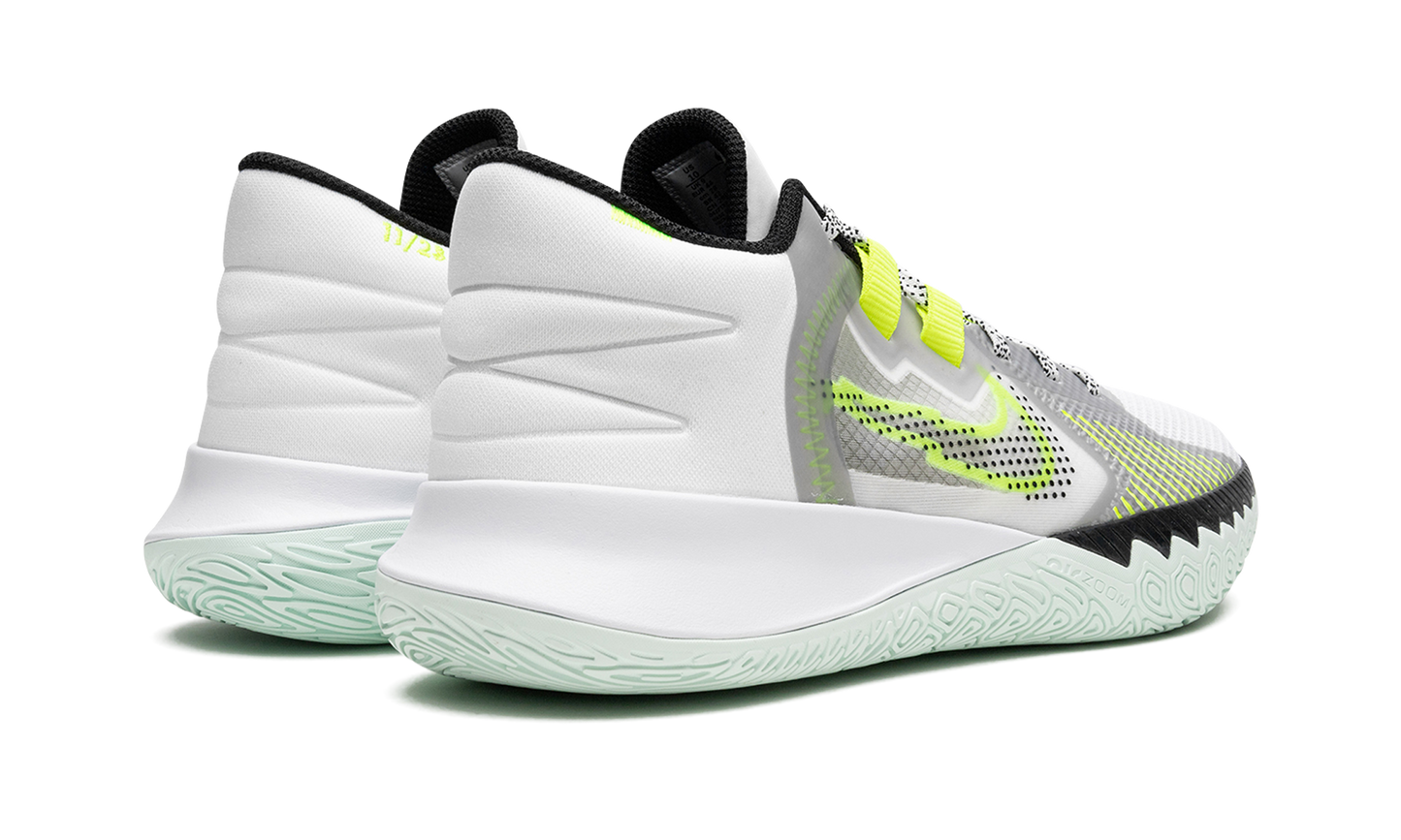 Kyrie Flytrap V