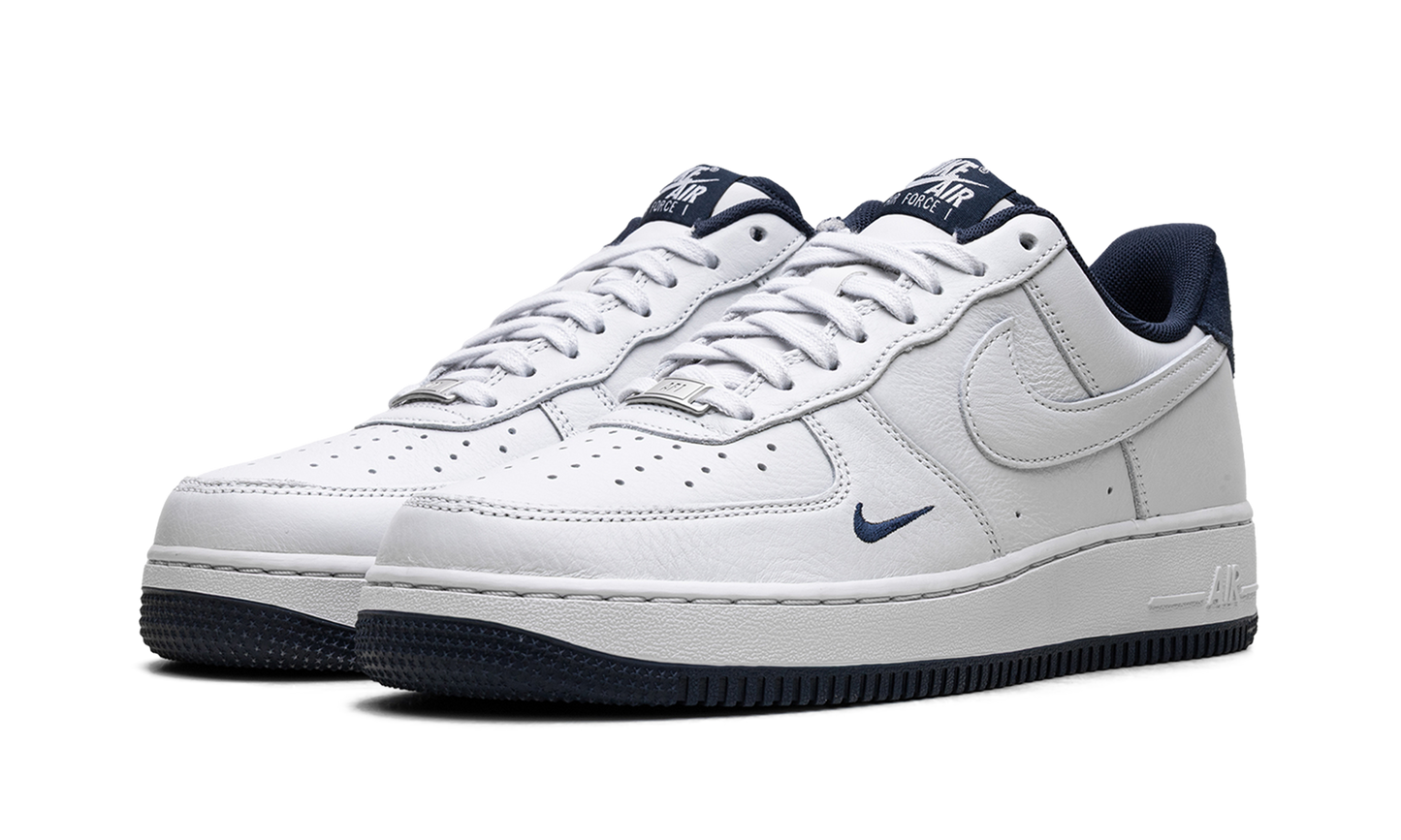Air Force 1 Low '07 LV8 "Photon Dust Obsidian"
