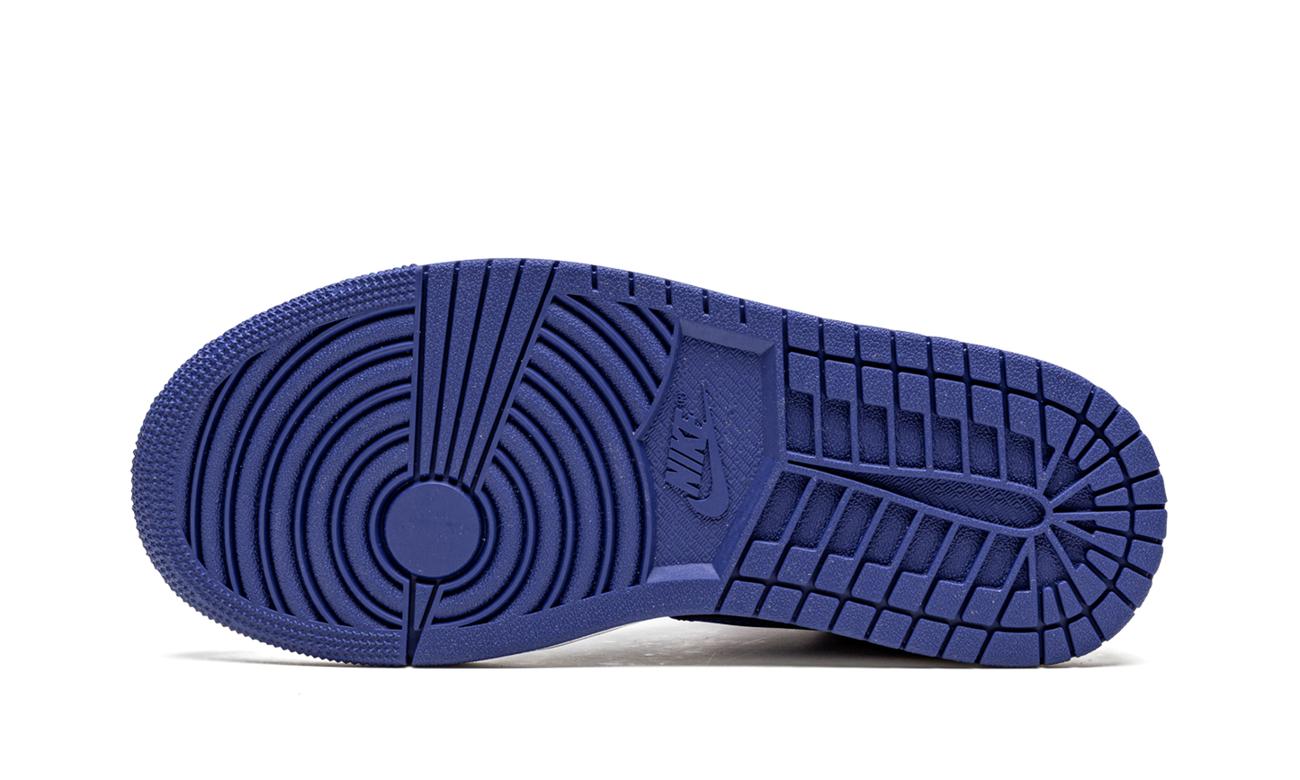 AIR JORDAN 1 MID SE WMNS "Iron Purple"