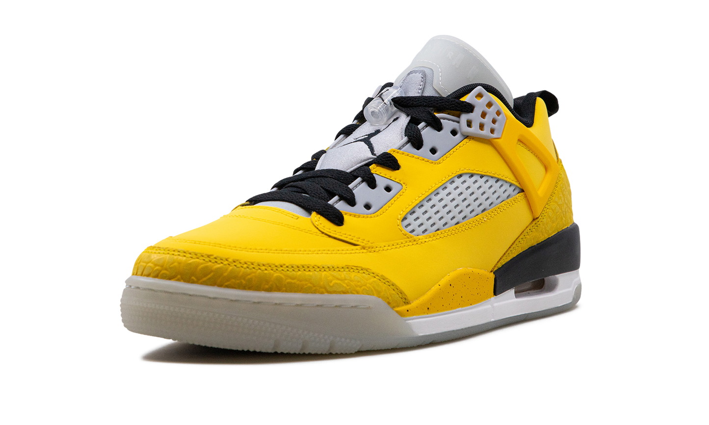 Jordan Spizike Low "Lightning"