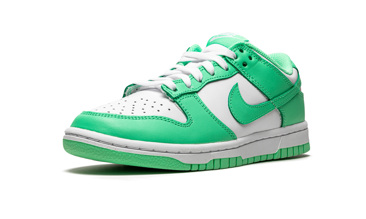 DUNK LOW WMNS "Green Glow"