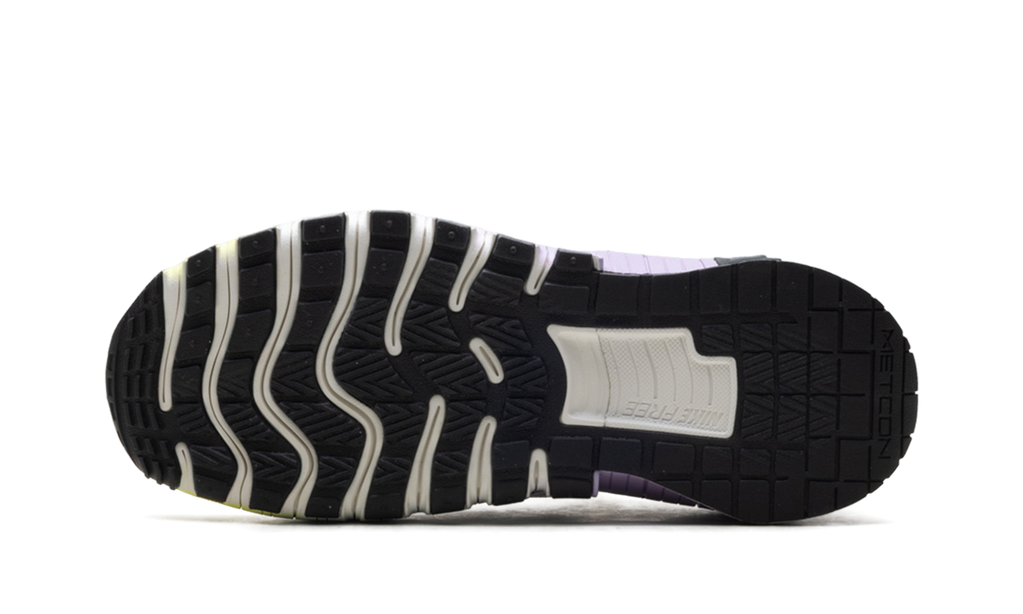 Free Metcon 6 SE WMNS "Phantom Black Hydrangeas Metallic Silver"