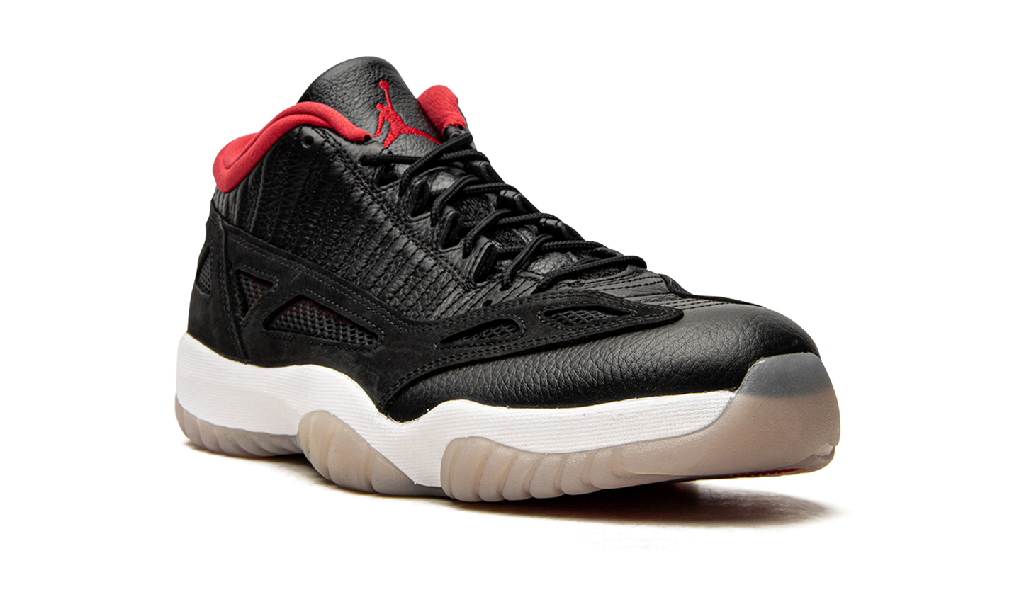 Air Jordan 11 Low IE "Bred 2021"