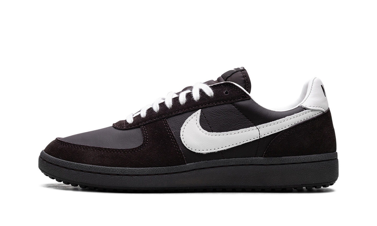 Field General 82 WMNS "London"