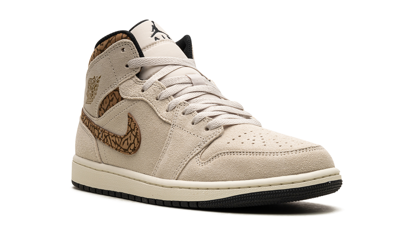 Air Jordan 1 Mid "Brown Elephant"