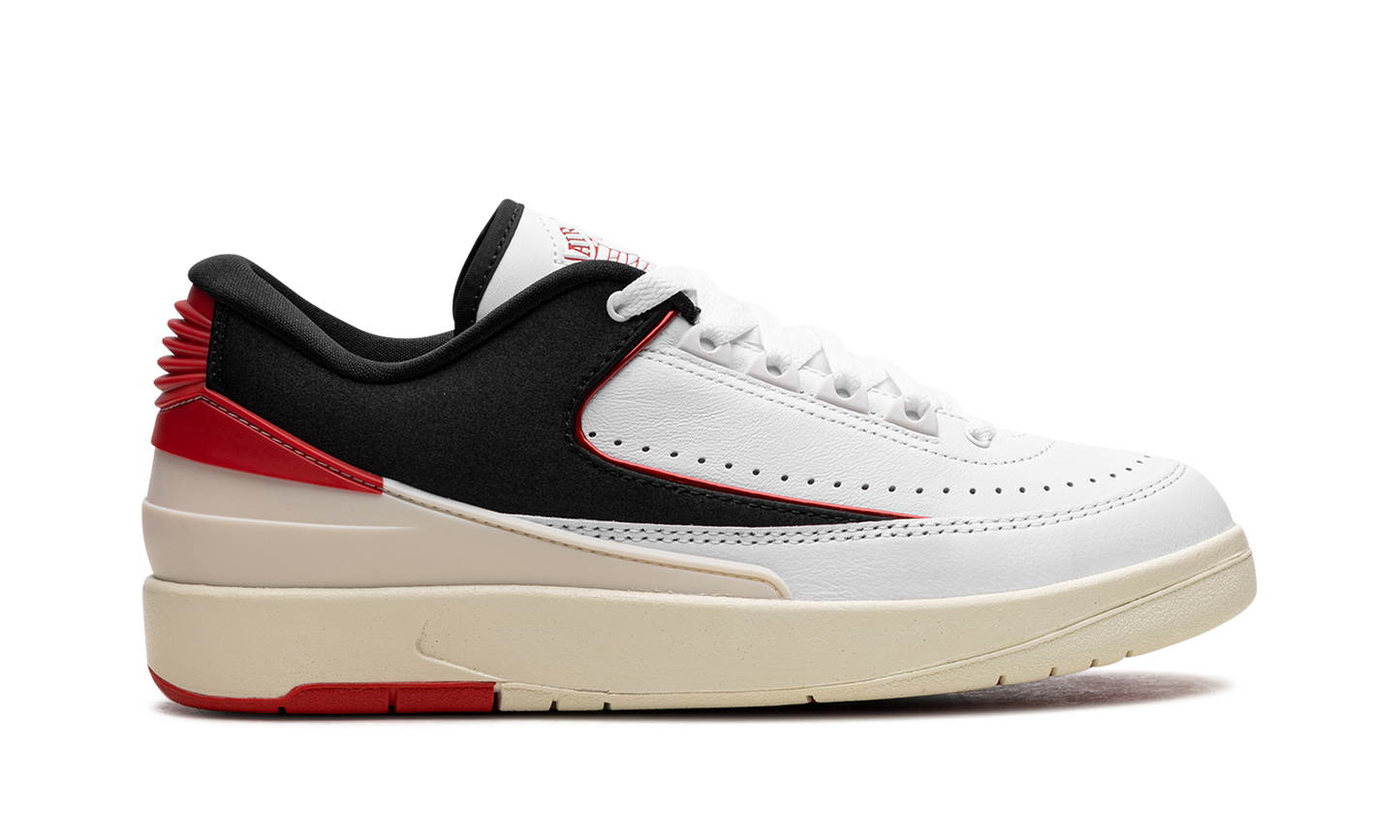 Jordan 2 Retro Low WMNS "Chicago Twist"