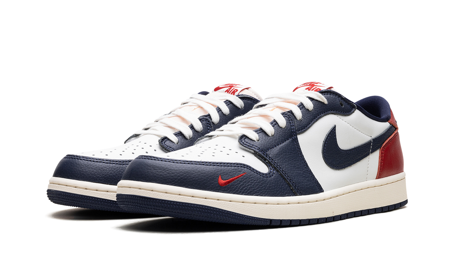 Jordan 1 Retro Low OG "Howard University"