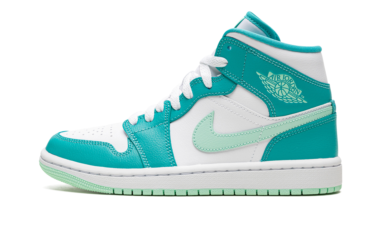 AIR JORDAN 1 MID WMNS "Washed Teal"