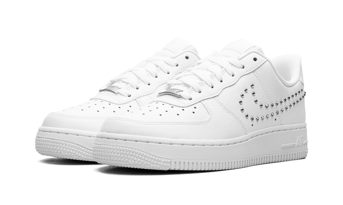 AIR FORCE 1 LO WMNS "White / Metallic Silver"