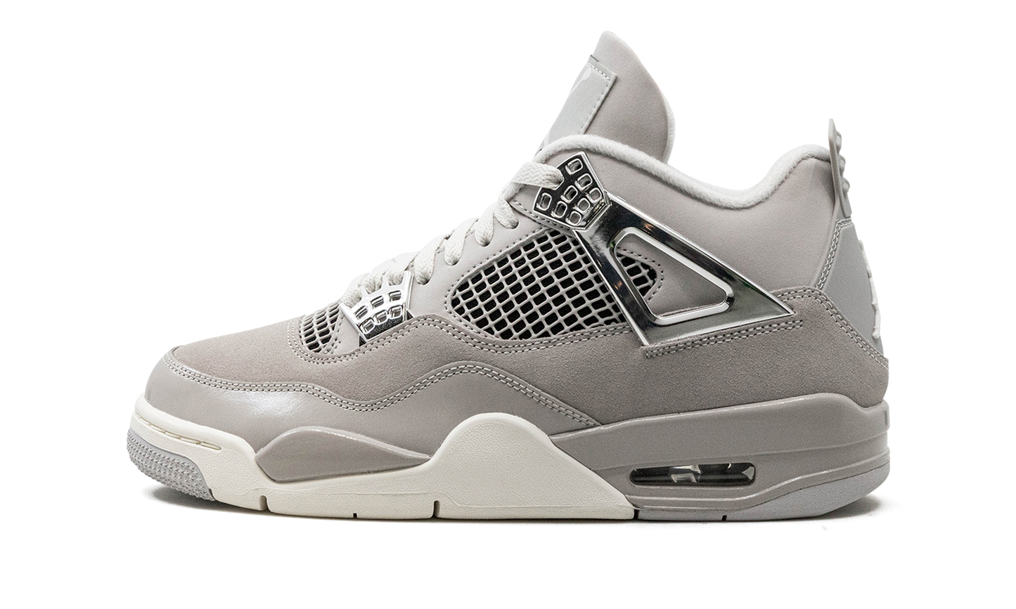 Air Jordan 4 WMNS "Frozen Moments"