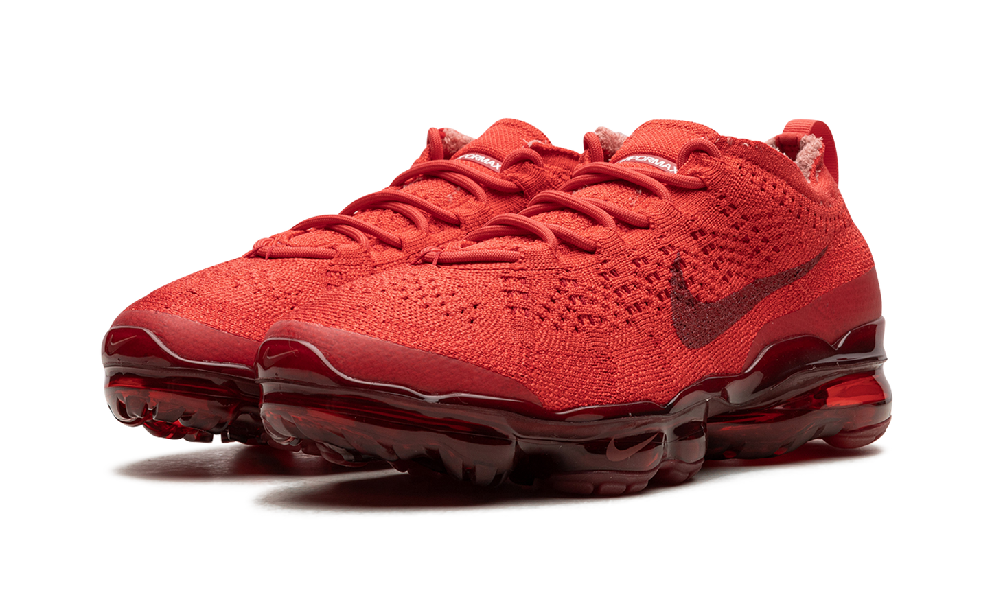 Air Vapormax 2023 Flyknit "Track Red"