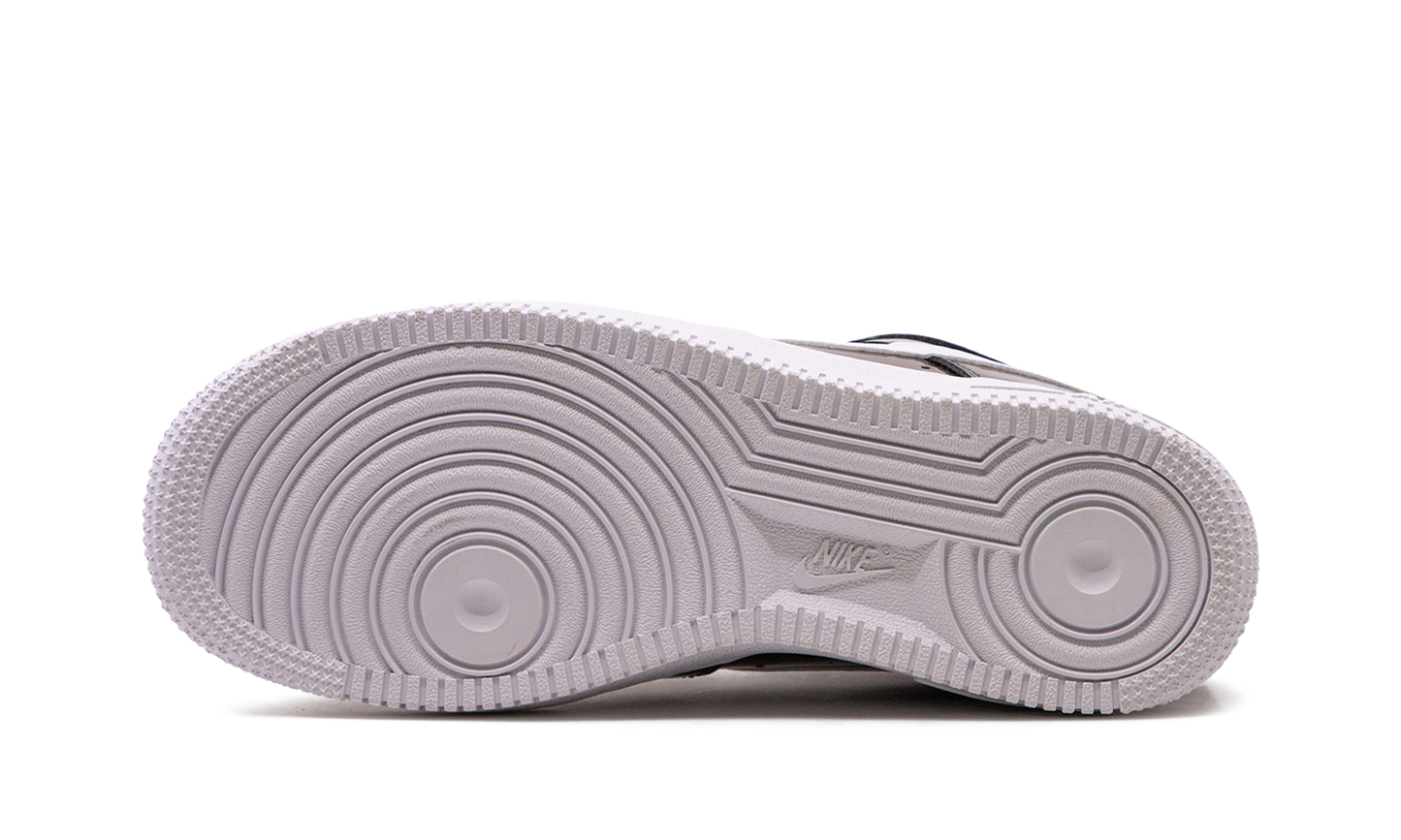 Air Force 1 Low WMNS "Iridescent"