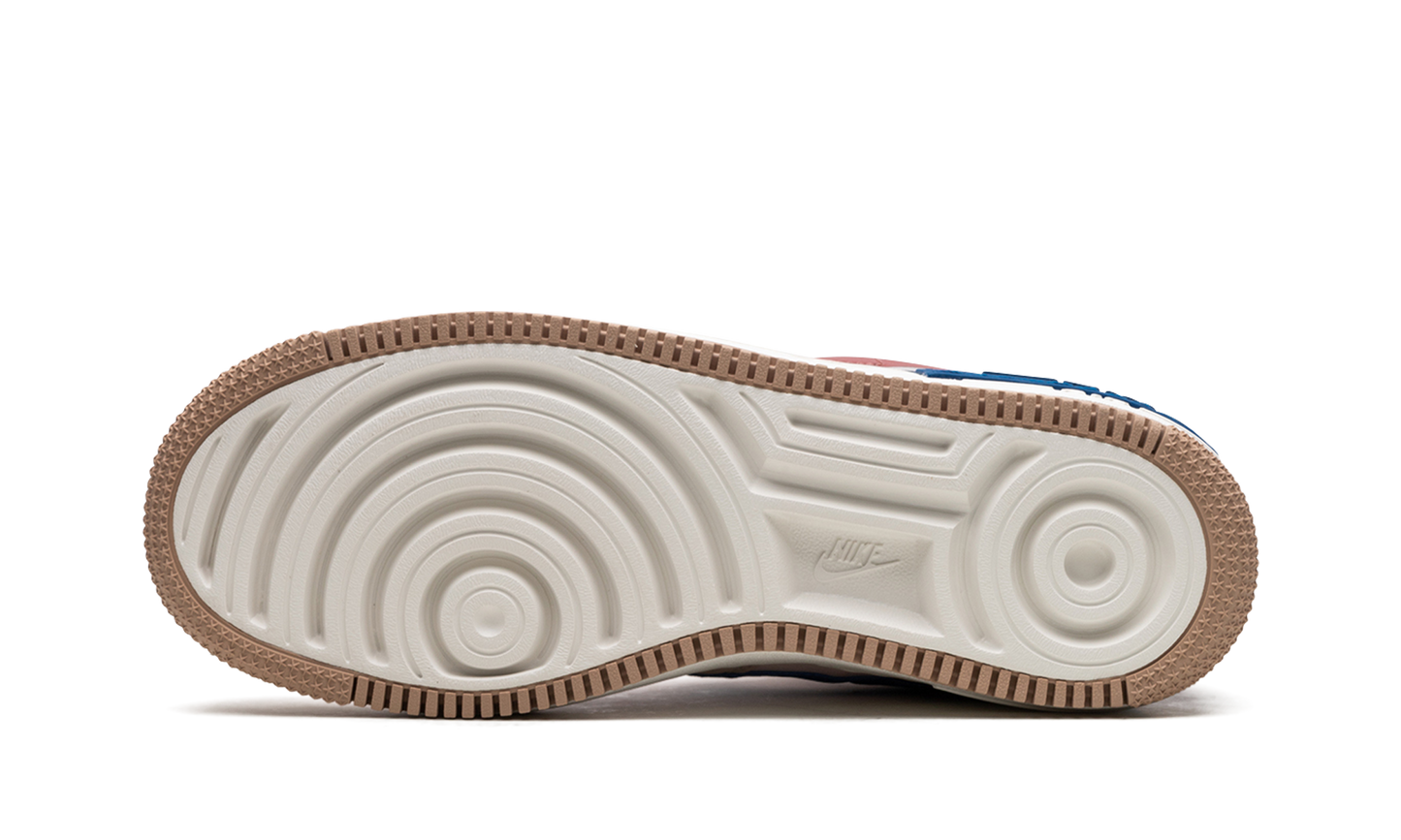 AIR FORCE 1 SHADO WMNS "Soft Pink"