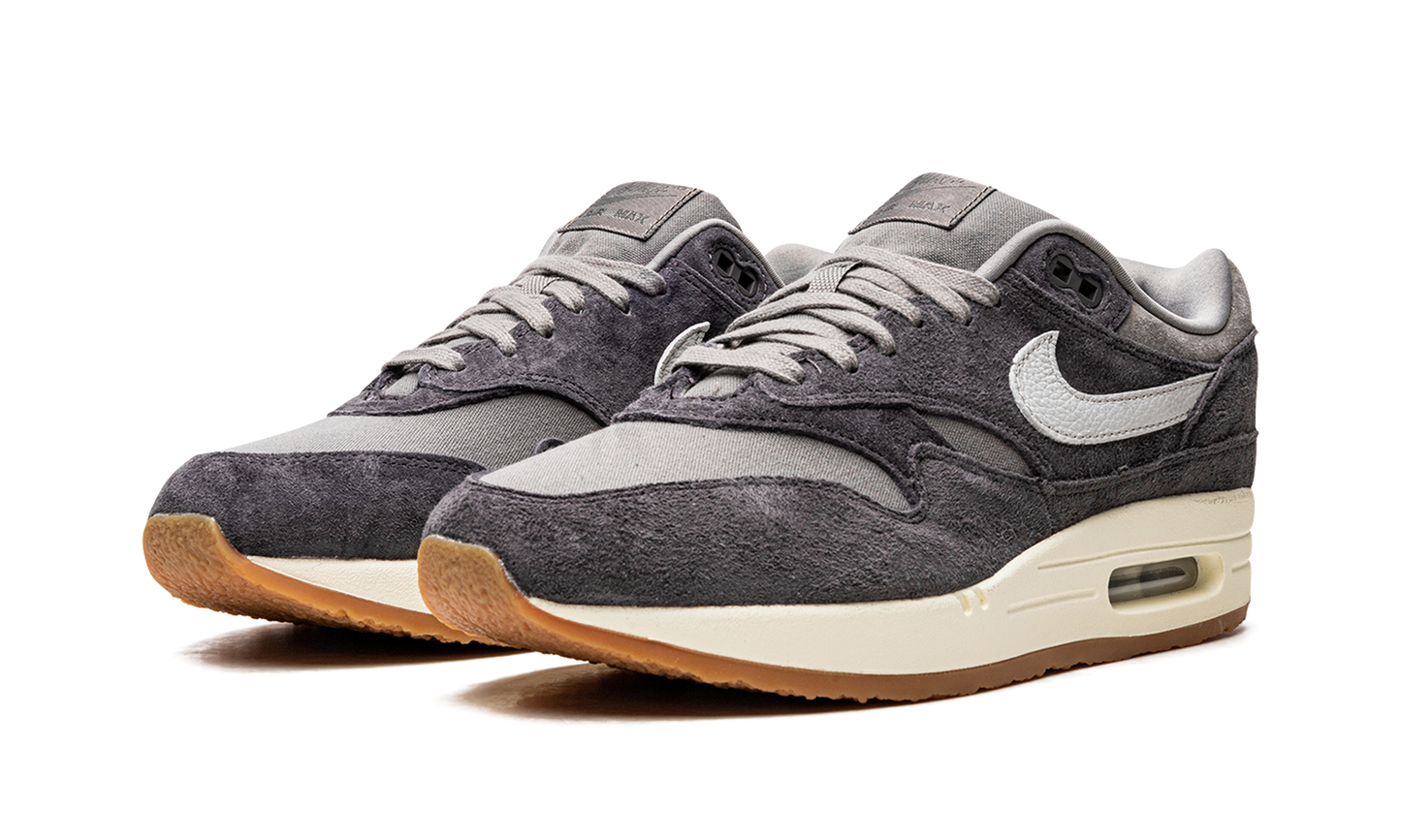 Air Max 1 PRM Crepe "Soft Grey"
