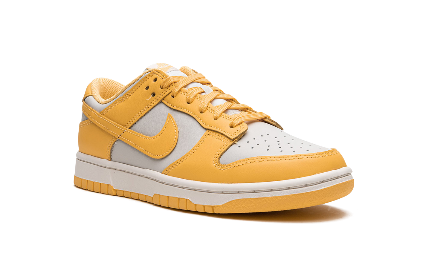 DUNK LOW WMNS "Citron Pulse"