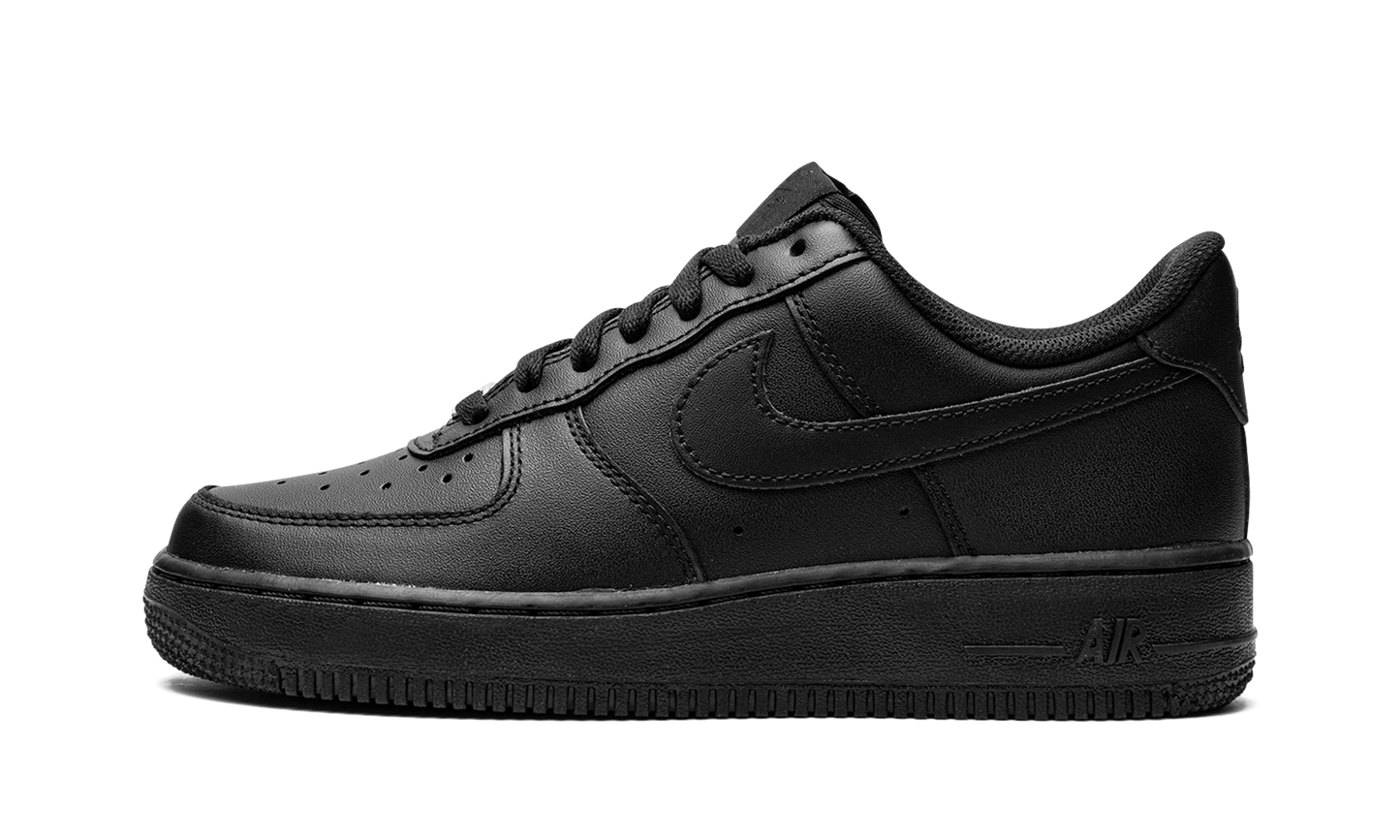 AIR FORCE 1 LO '07 MNS WMNS "Triple Black"