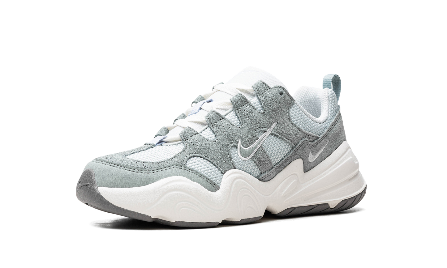 Tech Hera WMNS "Mica Green Grey"